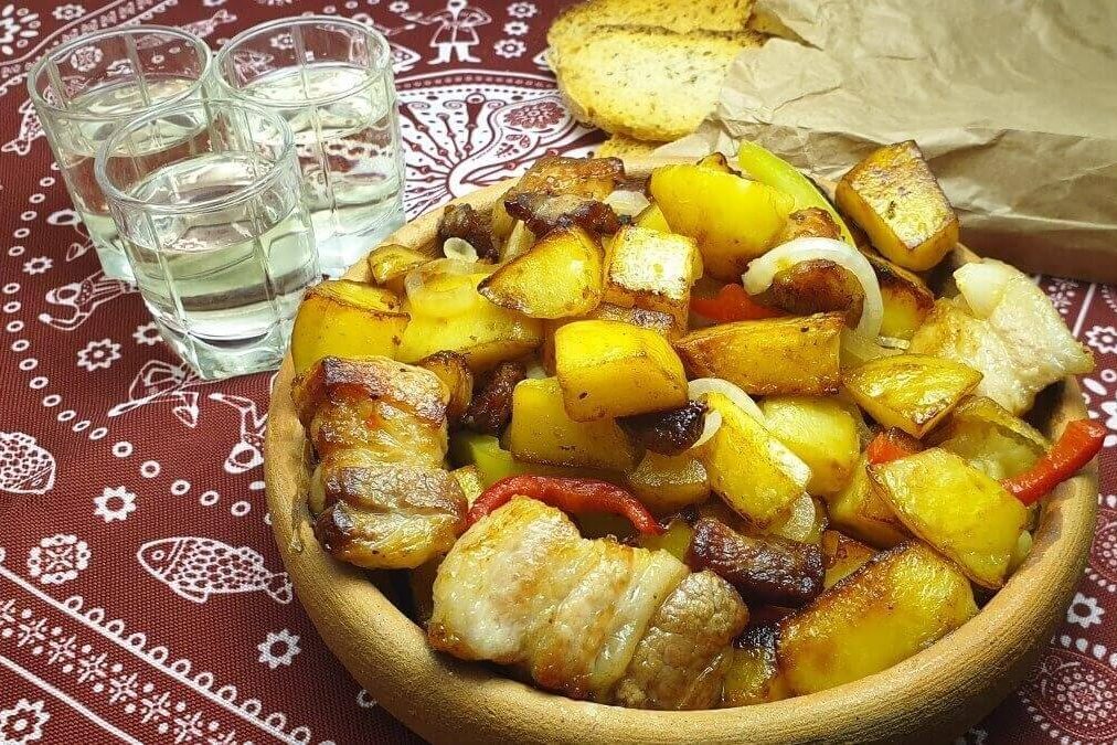 odżachuri-przepis-kuchnia-gruzinska Przepis na odżachuri – klasyczne gruzińskie danie jednogarnkowe